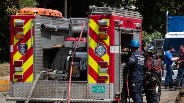 venezuela crisis servicios básicos bomberos