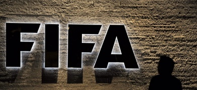 Logo de la FIFA en su sede de Zúrich.