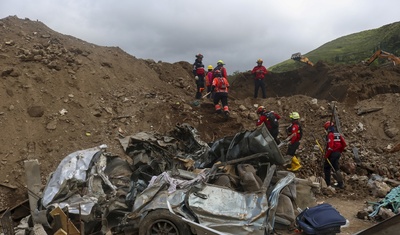 muertos por deslizamiento en ecuador