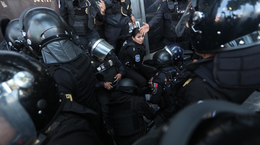 mueren policias estatales en enfretamiento en mexico