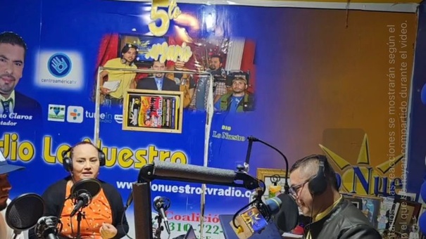 periodistas exiliados nicaraguenses programa radio los angeles