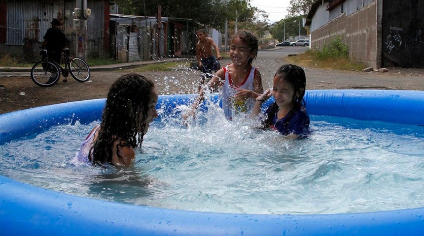 piscinas semana santa nicaragua efe