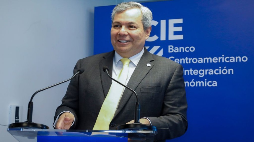 dante mossi presidente bcie