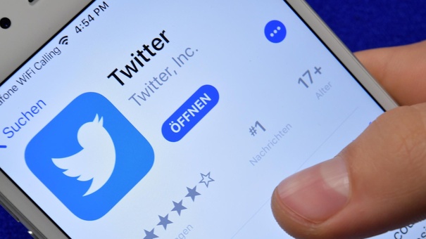 twitter devuelve verifecacion famosos