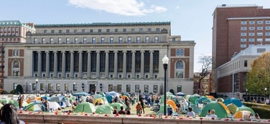 colocan banderas israel protesta propalestina universidad columbia