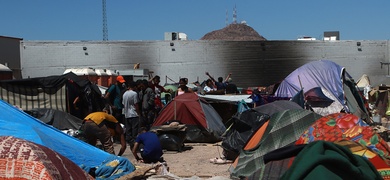 migrantes arman campamento frontera mexico eeuu