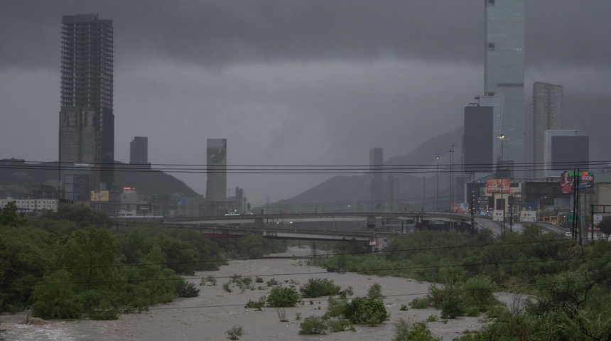 monterrey mexico fuertes lluvias inundaciones