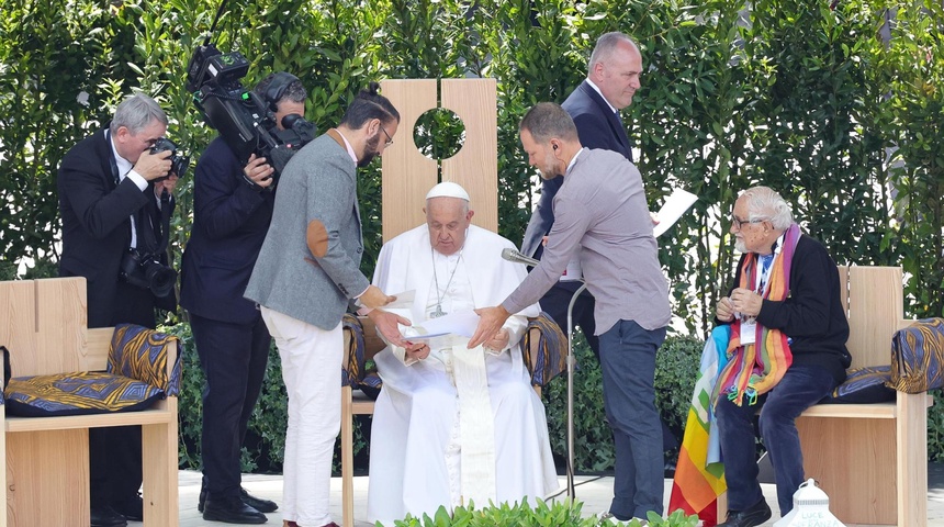 papa francisco recibe declaracion paz israel palestina