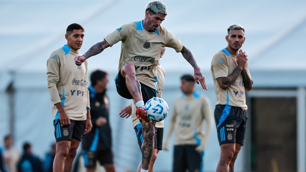 rodrigo de paul entrenamiento equipo argentina