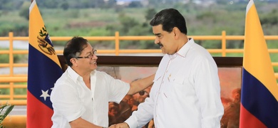 reunion entre petro y maduro