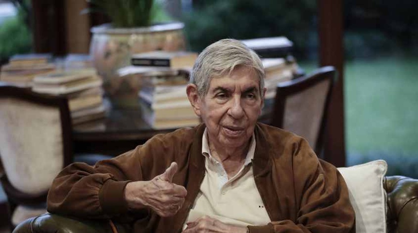 oscar arias guerra gaza ucrania