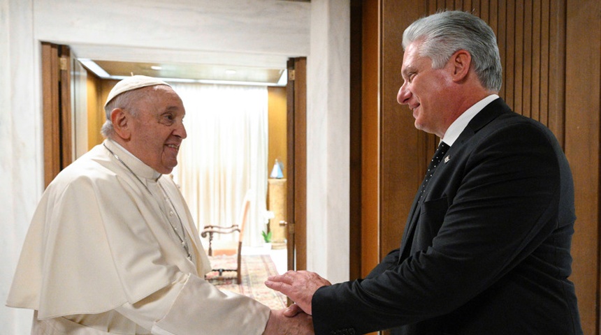 encuetro diaz canel papa francisco