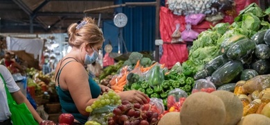 nicaraguenses sobreviviendo por alto costo canasta basica