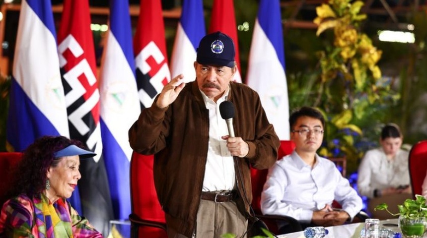 ortega felicita a maduro por sentencia tsj