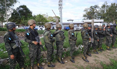 policia honduras retoma control carceles