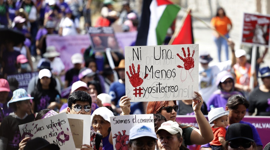 dia internacional mujer el salvador