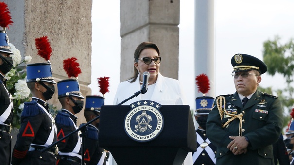 presidenta de honduras