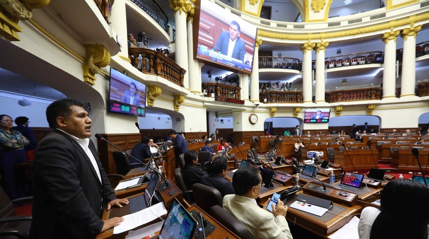 congreso peru debate adelanto elecciones