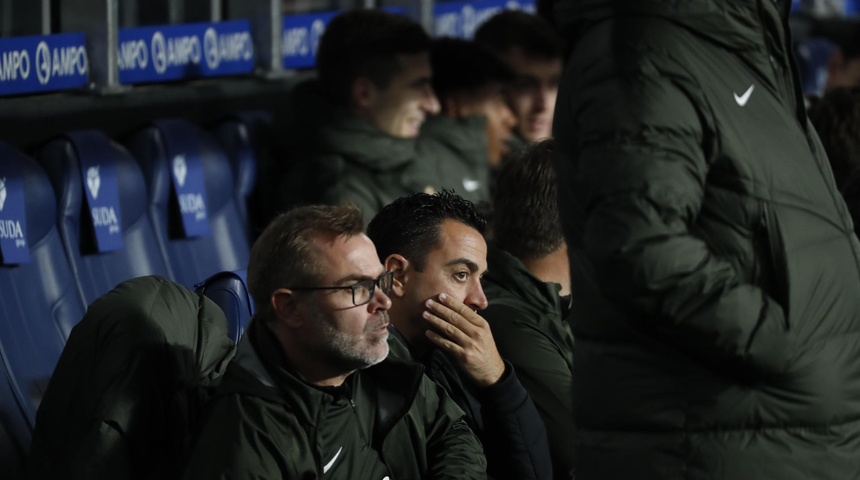 xavi hernandez entrenador barcelona