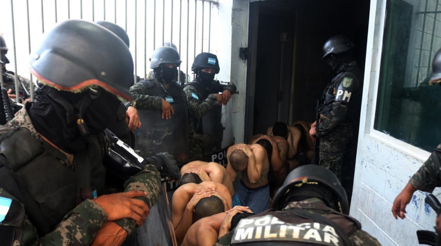 policia honduras retoma control carceles