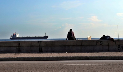 petroleo entra la habana cuba