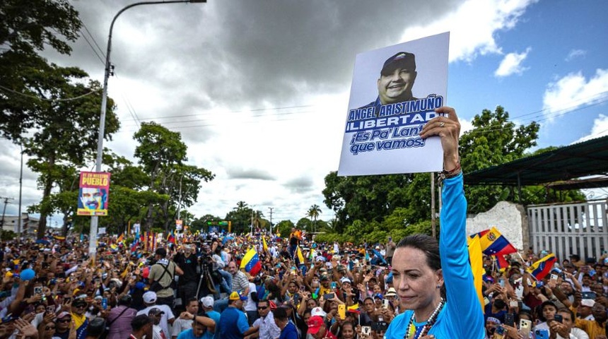 maria corina machado visita maturin venezuela