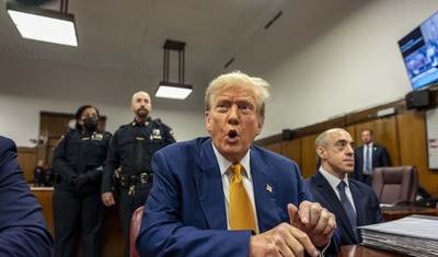 trump multado desacato orden mordaza juicio