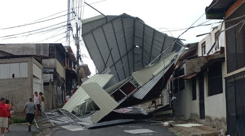 fotos videos danos fuertes vientos pavas costa rica