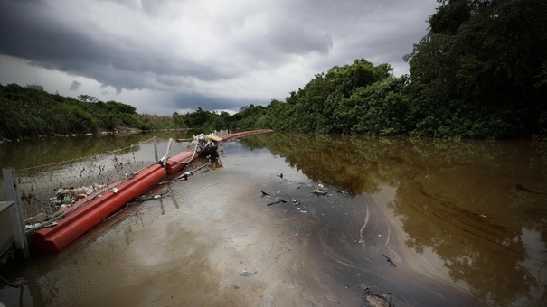 derrame combustible rio panama