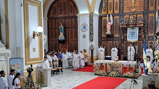 sacerdotes de la diocesis de matagalpa