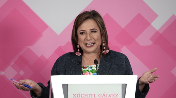 xochitl galvez medicos cubanos mexico