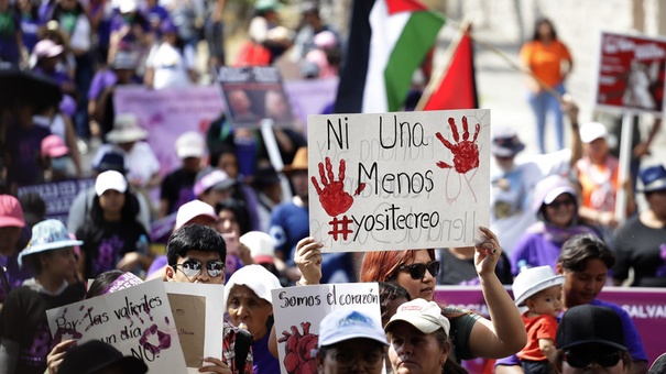 dia internacional mujer el salvador