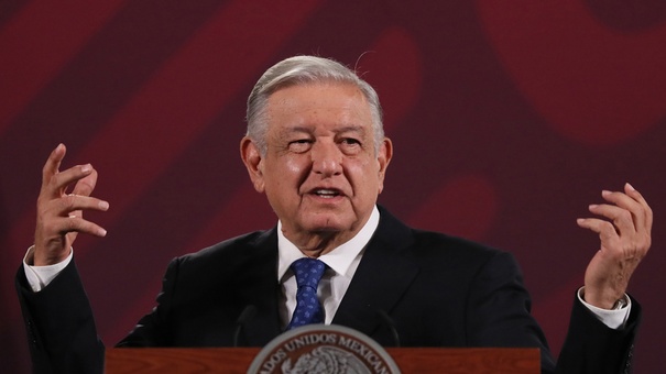 lopez obrador reunion presidente guatemala arevalo