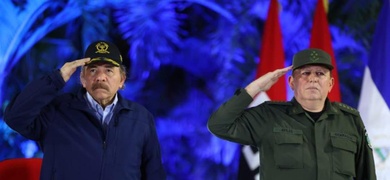 daniel ortega y julio aviles ejercitos centroamerica