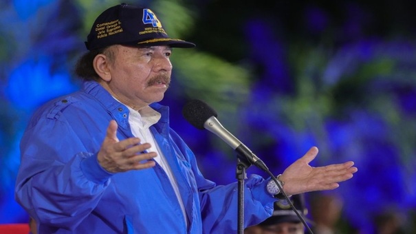 daniel ortega ataca brian nochols