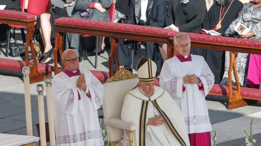 papa francisco chismorreo iglesia enfermedad