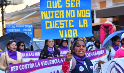 manifestacion contra violencia hombre