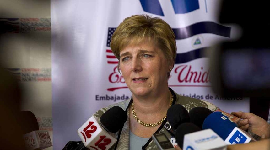 embajadora de estados unidos en honduras