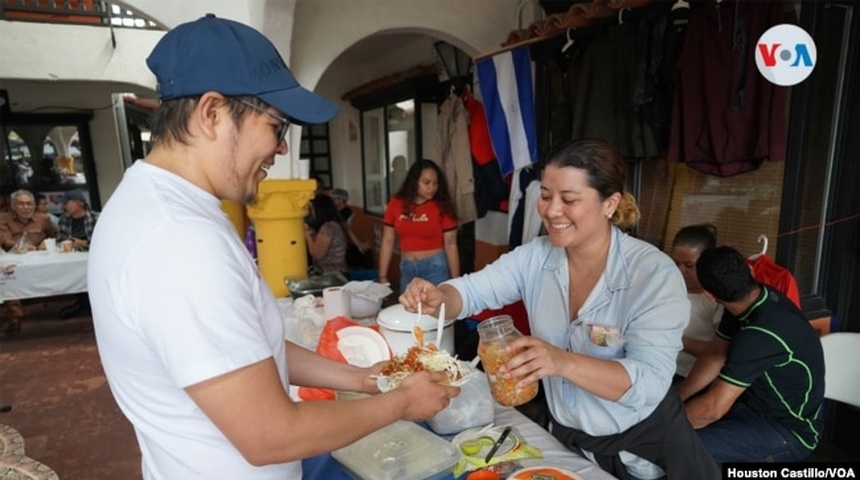 feria nicaraguenses exiliados costa rica