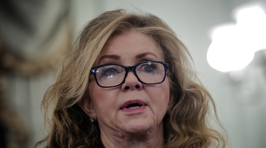 senadora Marsha Blackburn