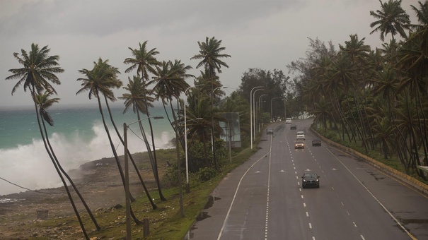 puerto rico alerta huracan lluvias inundaciones