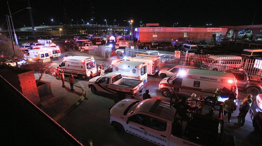 equipos de emergencia en Ciudad Juárez