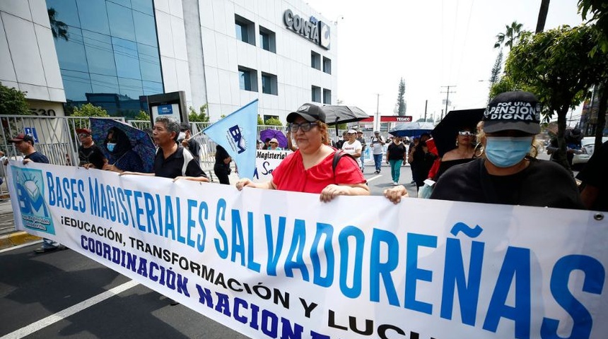 reformas pensiones el salvador