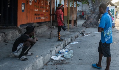 ataque bandas penitenciaria puerto principe haiti