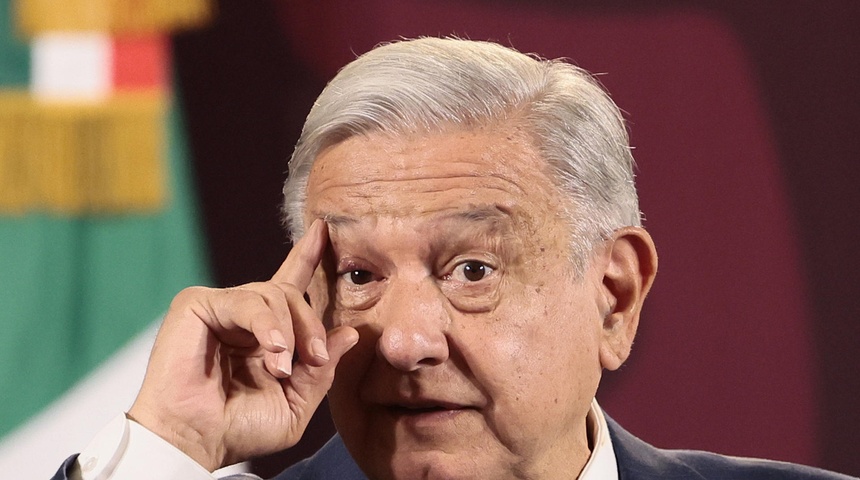 andres lopez obrador avergonzado filtracion telefono hijo