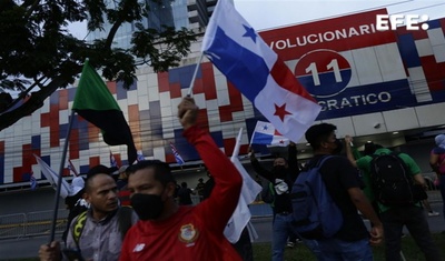 protestas bandera panama