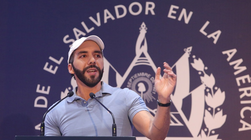 discurso bukelizacion calando ecuador