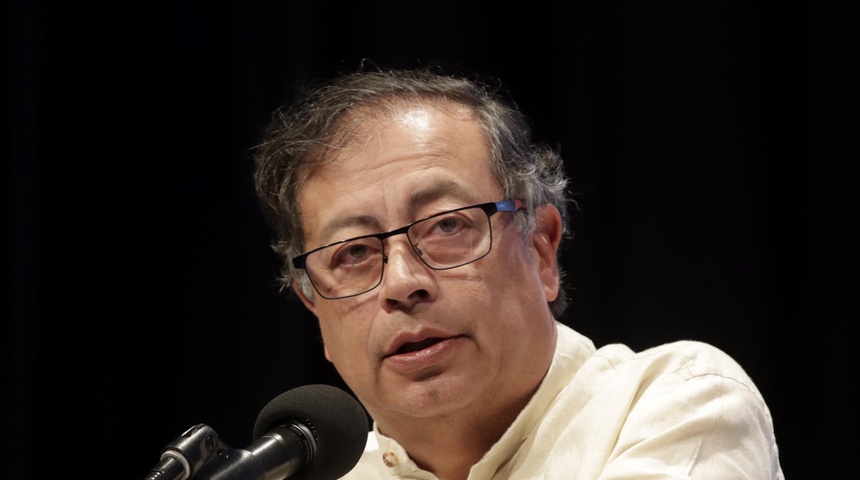 gustavo petro cumbre migratoria mexico