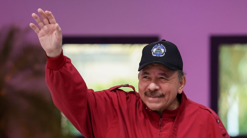 daniel ortega burla obsesion nicaraguenses apatridas