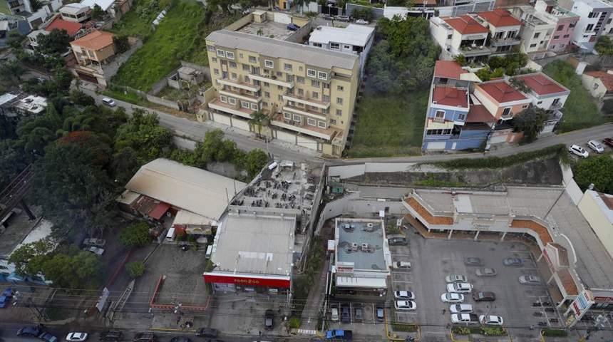 habitantes de honduras que viven en zonas de riesgo, zonas de riesgo en temporadas de lluvias en honduras, zonas de riesgo en honduras, temporada de lluvias en honduras,